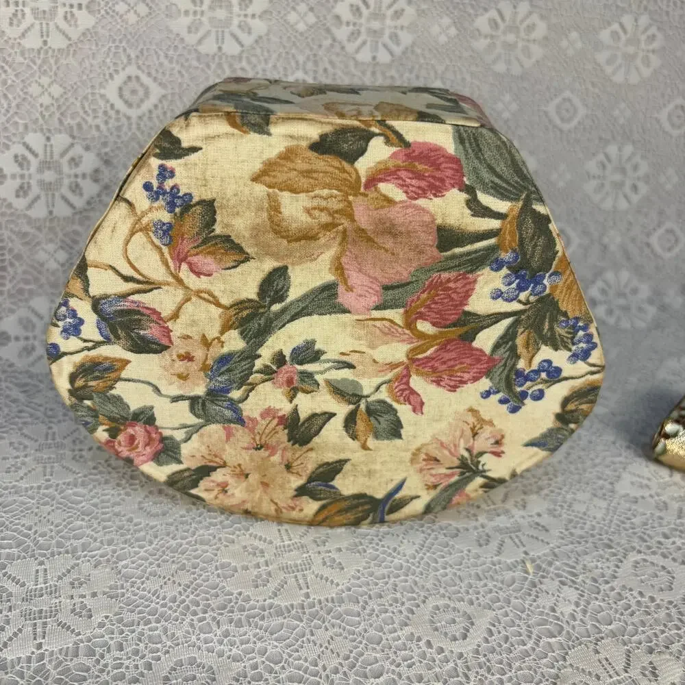 None and/or Unknown vanity lot